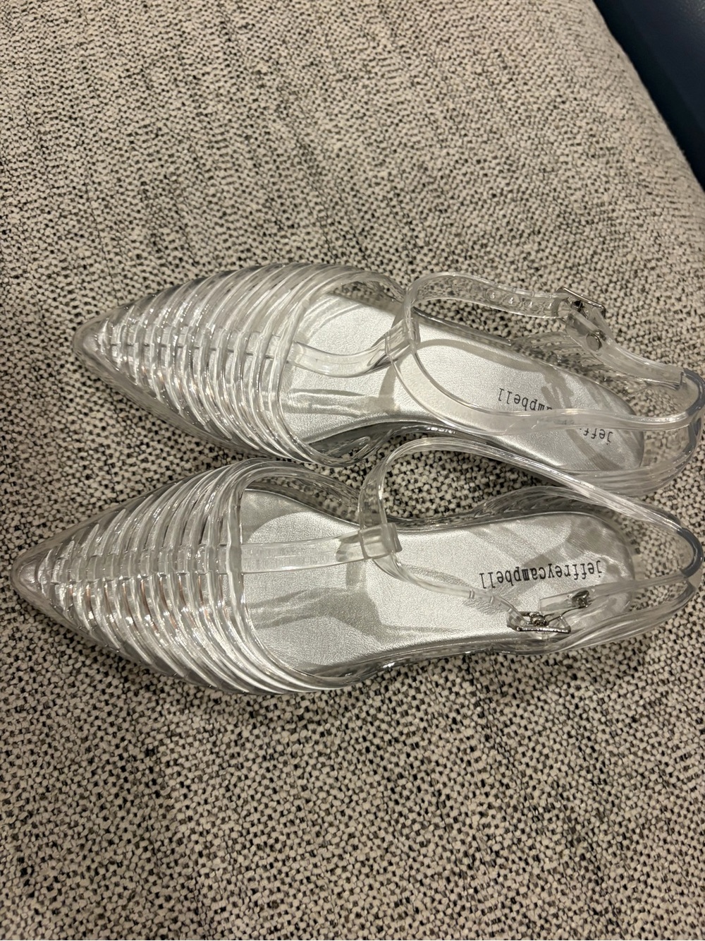 Jeffrey Campbell Squeaky Jelly Flats Clear size 9